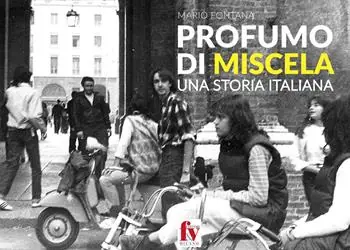 Profumo di miscela. Una storia italiana Lage Prijs